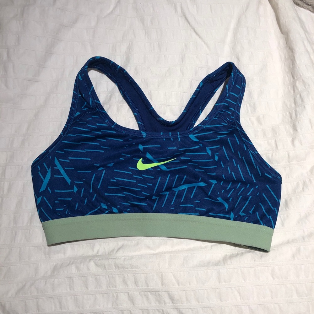 Nike dri-fit sports bra